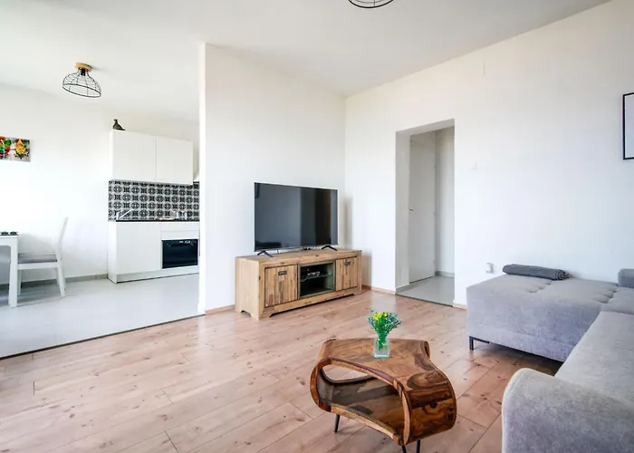 Smit By Interhome * נובי ווינודולסקי