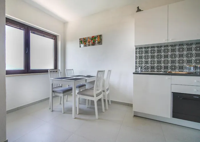 Smit By Interhome דירה נובי ווינודולסקי