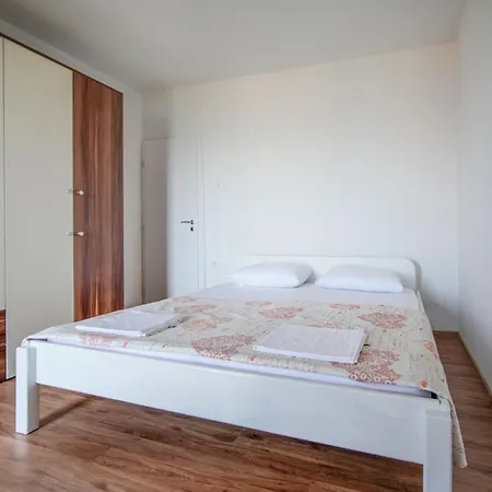 Smit By Interhome Apartamento